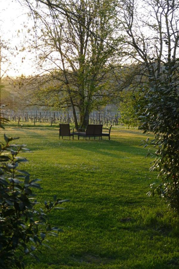 La Carreterie - Maison De Famille{S} Pineuilh Bagian luar foto