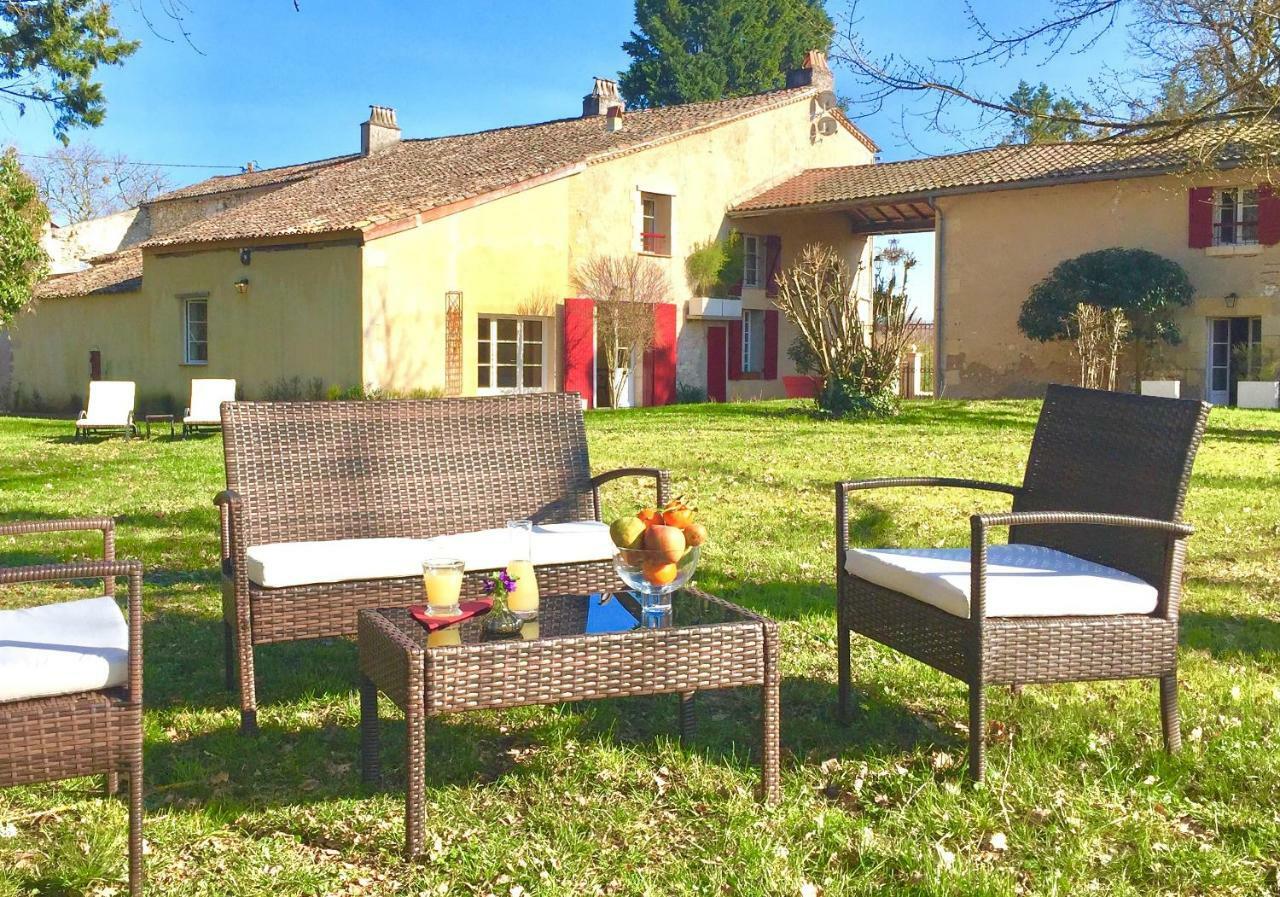 La Carreterie - Maison De Famille{S} Pineuilh Bagian luar foto