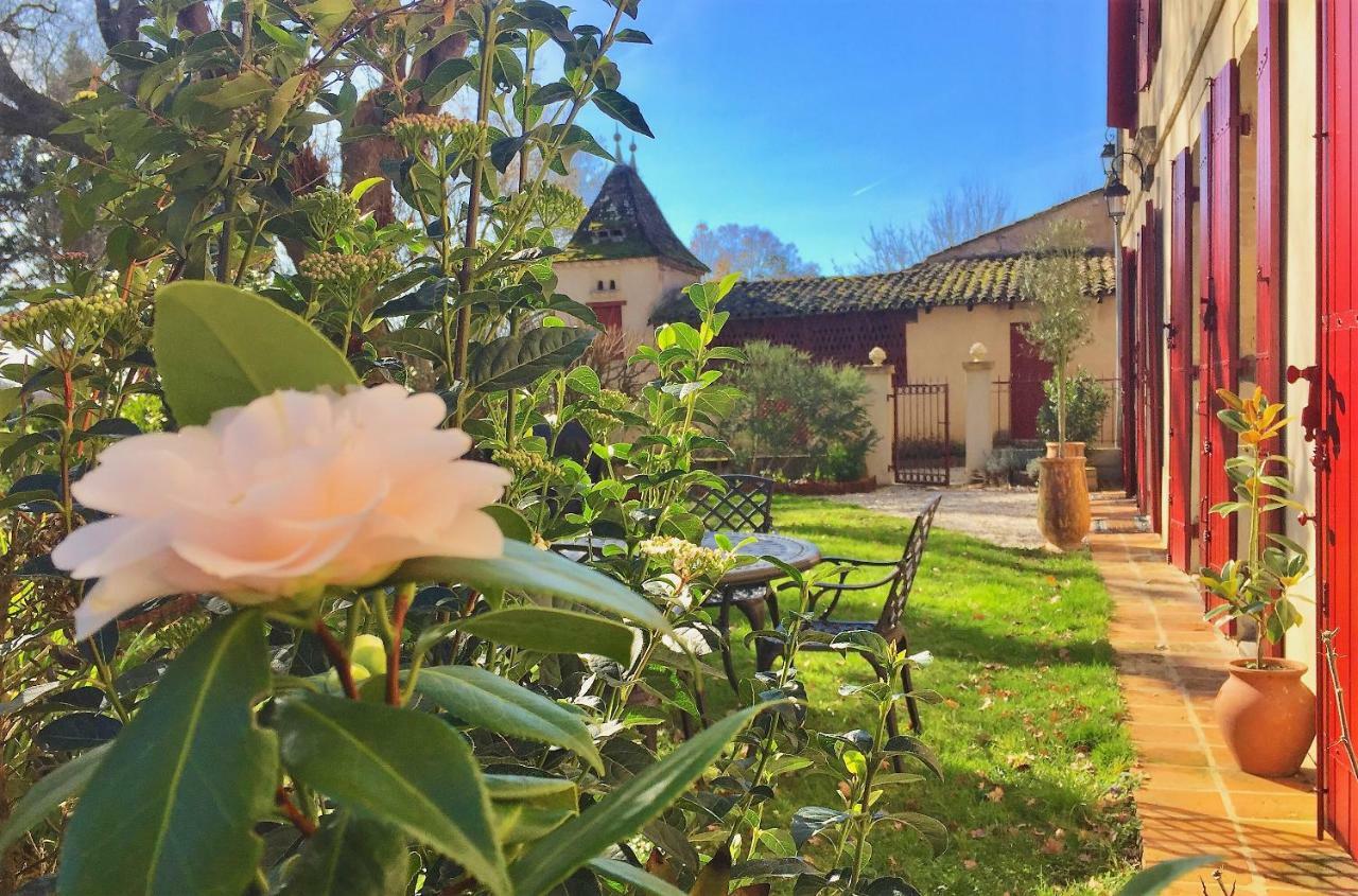 La Carreterie - Maison De Famille{S} Pineuilh Bagian luar foto