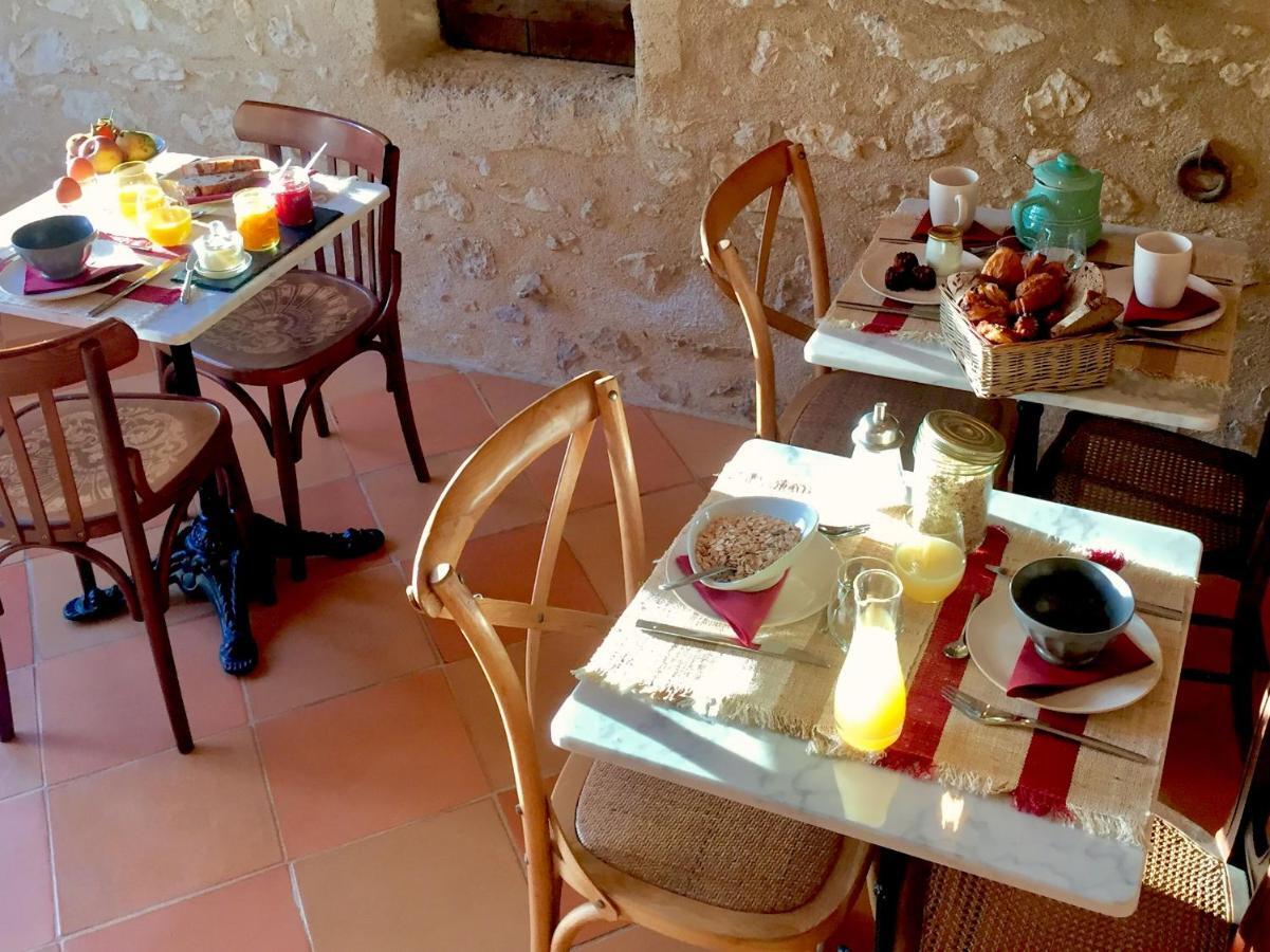 La Carreterie - Maison De Famille{S} Pineuilh Bagian luar foto